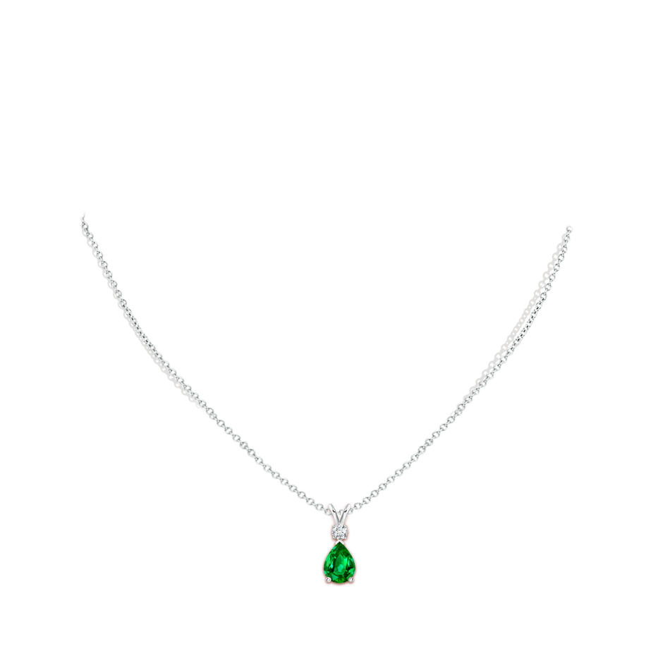 8x6mm AAAA Prong-Set Emerald Teardrop V-Bale Pendant with Diamond in P950 Platinum pen
