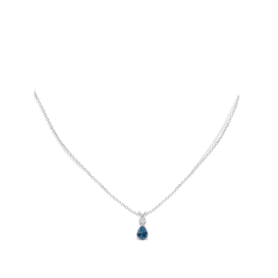 7x5mm A London Blue Topaz Teardrop Pendant with Diamond in P950 Platinum pen