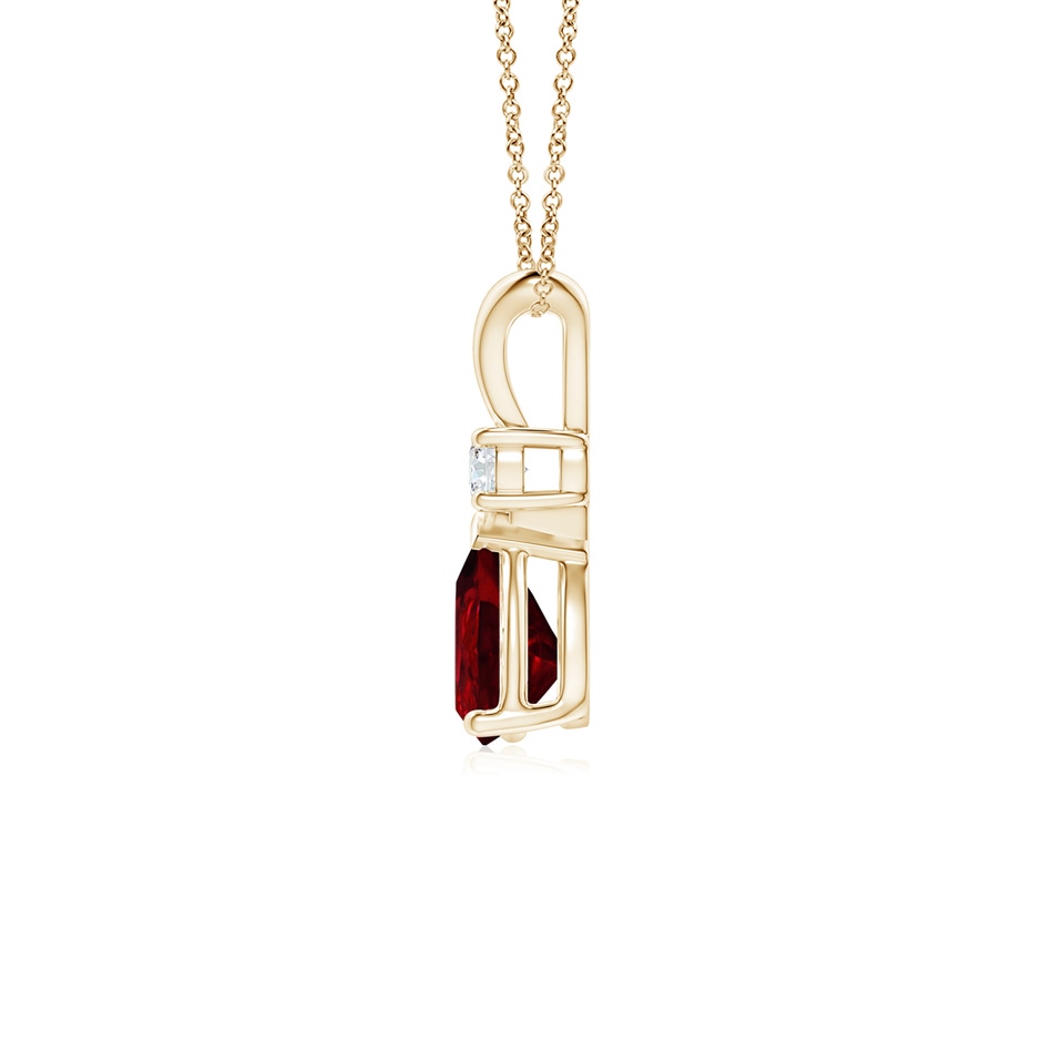 7x5mm AAAA Ruby Teardrop Pendant with Diamond in Yellow Gold side 199