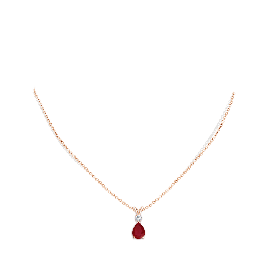 8x6mm AA Ruby Teardrop Pendant with Diamond in Rose Gold pen