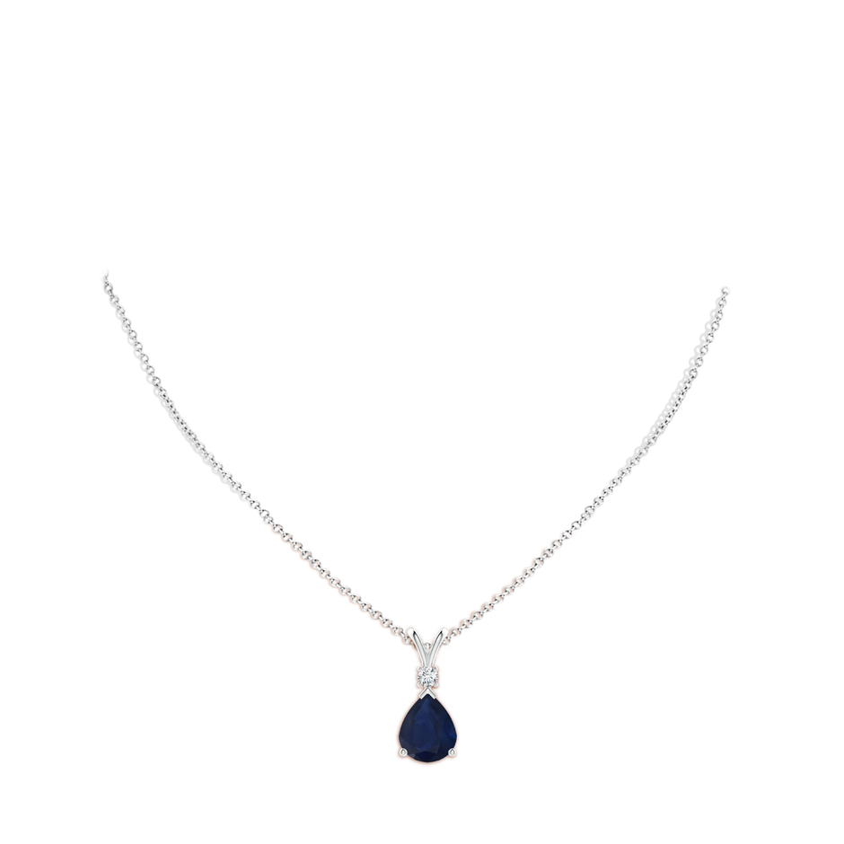 12x10mm A Blue Sapphire Teardrop Pendant with Diamond in P950 Platinum pen