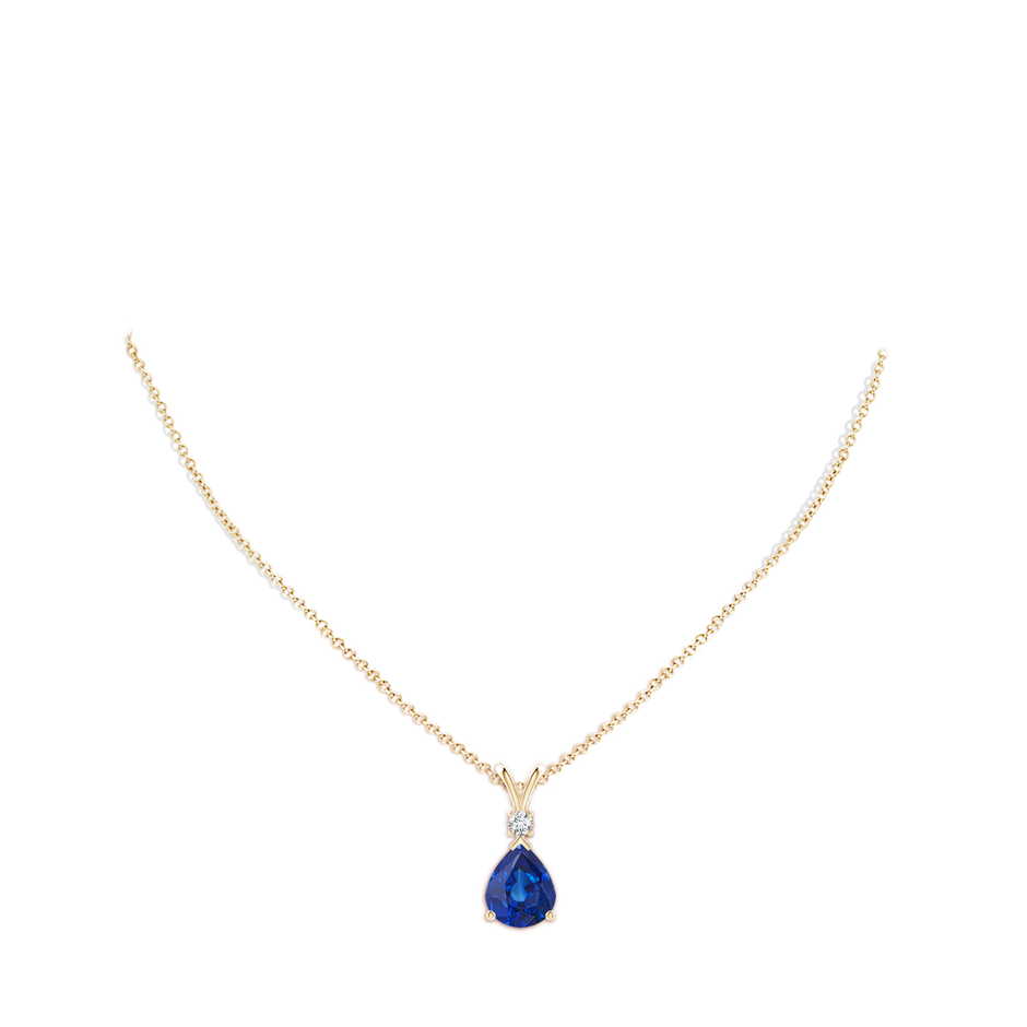 12x10mm AAA Blue Sapphire Teardrop Pendant with Diamond in Yellow Gold pen