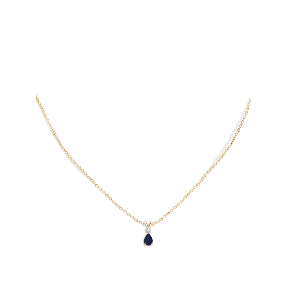 6x4mm A Blue Sapphire Teardrop Pendant with Diamond in 10K Yellow Gold pen