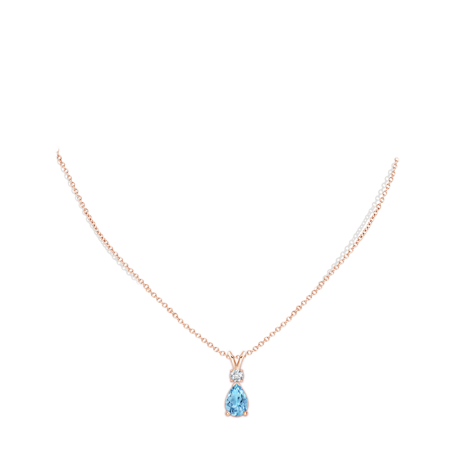 10x7mm A Prong-Set Swiss Blue Topaz Teardrop V-Bale Pendant with Diamond in Rose Gold pen