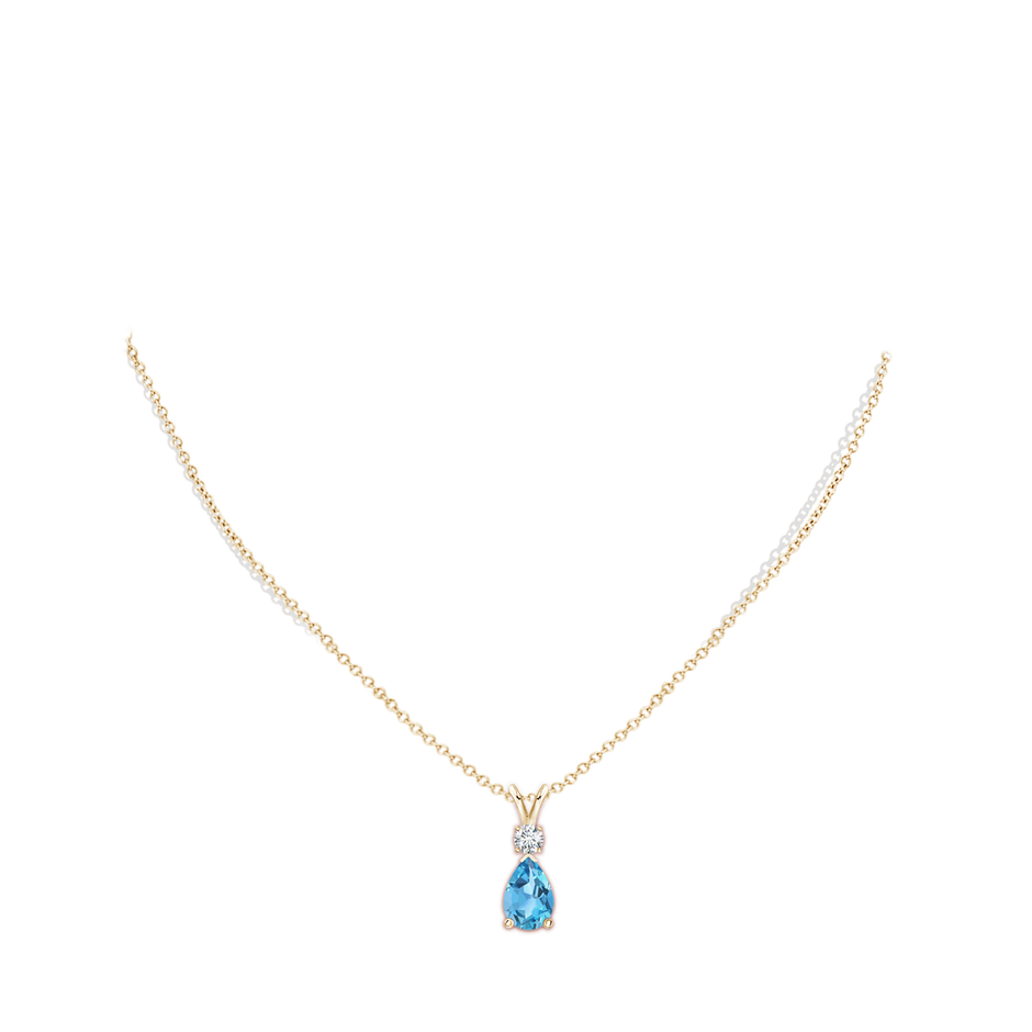 10x7mm AA Prong-Set Swiss Blue Topaz Teardrop V-Bale Pendant with Diamond in Yellow Gold pen
