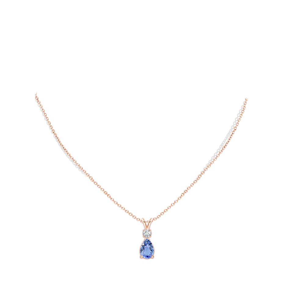 10x7mm A Prong-Set Tanzanite Teardrop V-Bale Pendant with Diamond in Rose Gold pen