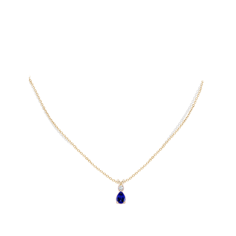 7x5mm AAAA Prong-Set Tanzanite Teardrop V-Bale Pendant with Diamond in Yellow Gold pen