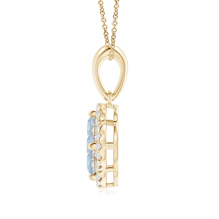 A - Aquamarine / 0.52 CT / 14 KT Yellow Gold