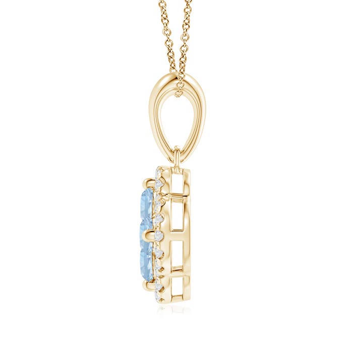 AA - Aquamarine / 0.52 CT / 14 KT Yellow Gold