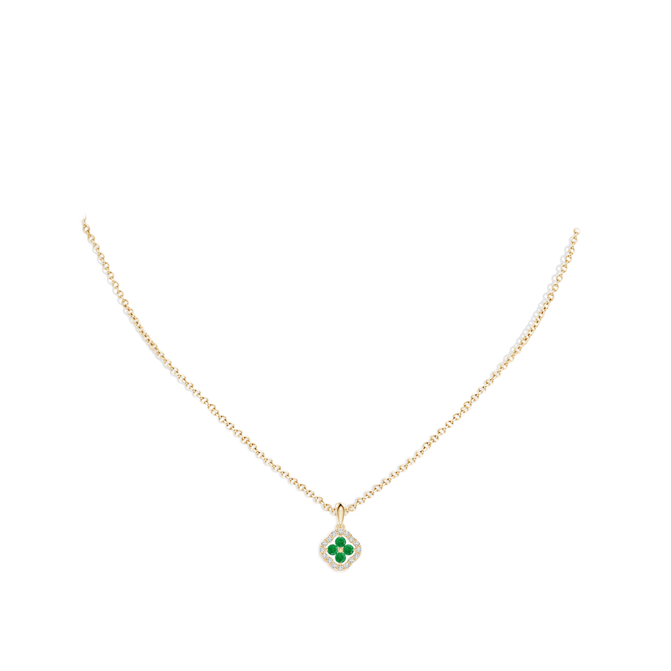 2mm AA Diamond Framed Emerald Clover Pendant in Yellow Gold pen