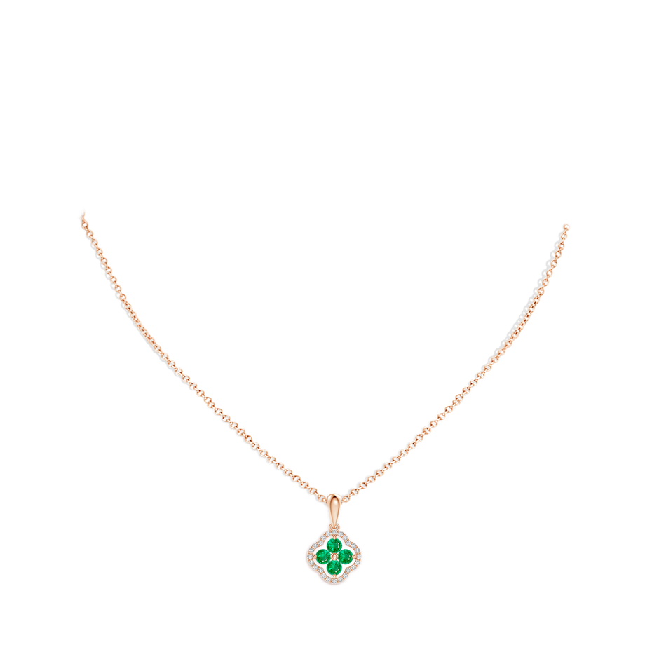 3mm AAA Diamond Framed Emerald Clover Pendant in Rose Gold pen