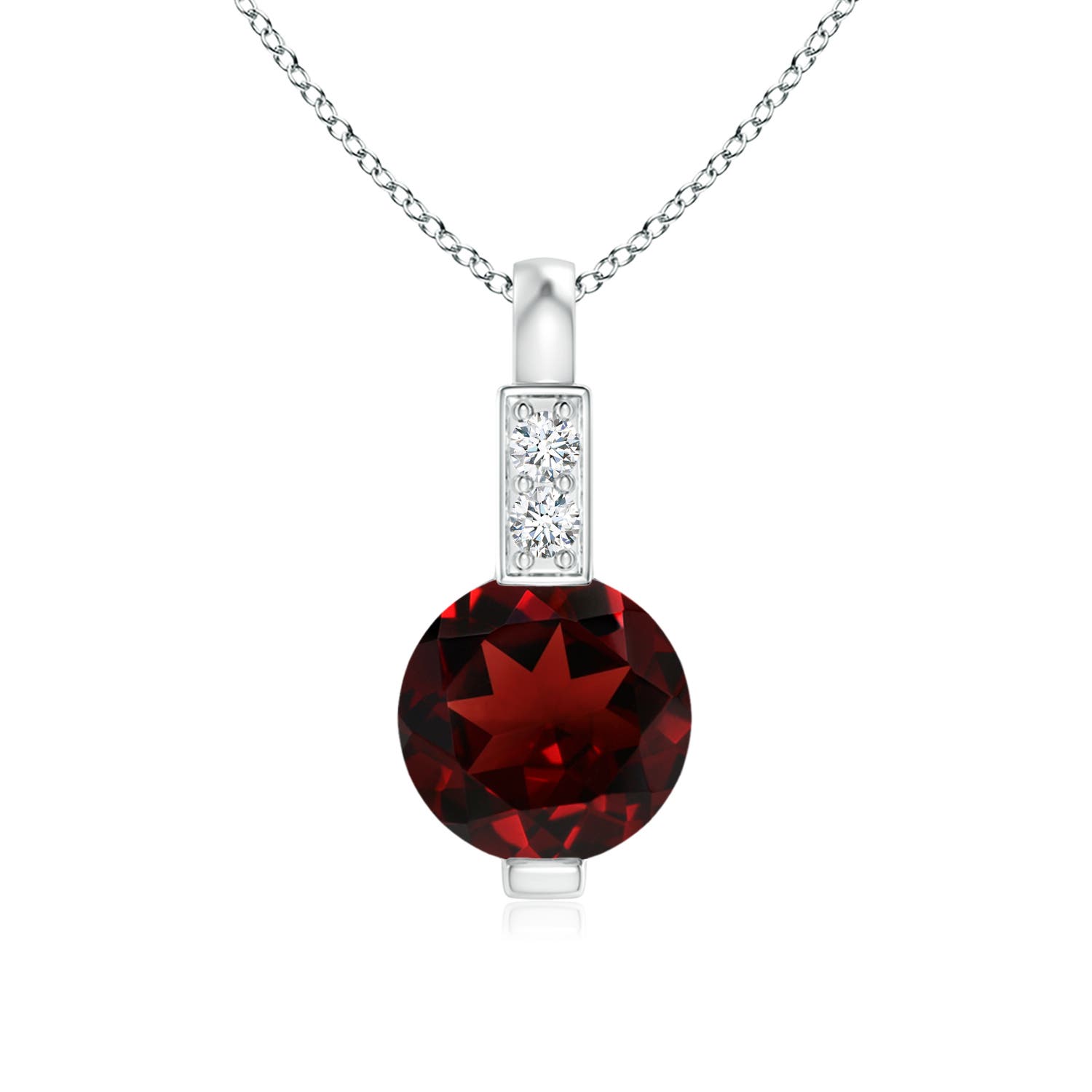 AAA - Garnet / 0.61 CT / 14 KT White Gold