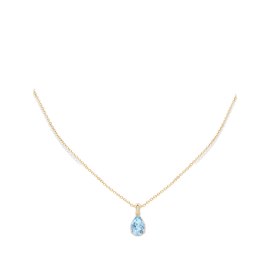 12x8mm AAA Pear-Shaped Aquamarine Solitaire Pendant in Yellow Gold pen