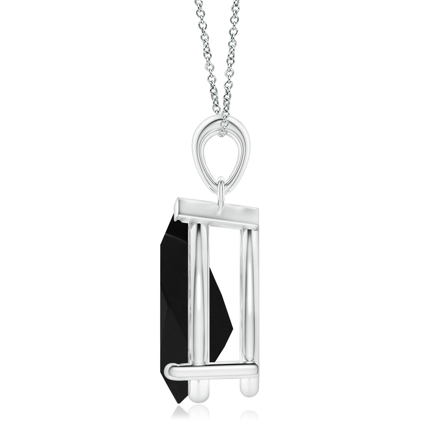 15x10mm AAA Prong-Set Pear Black Onyx Solitaire Pendant in P950 Platinum