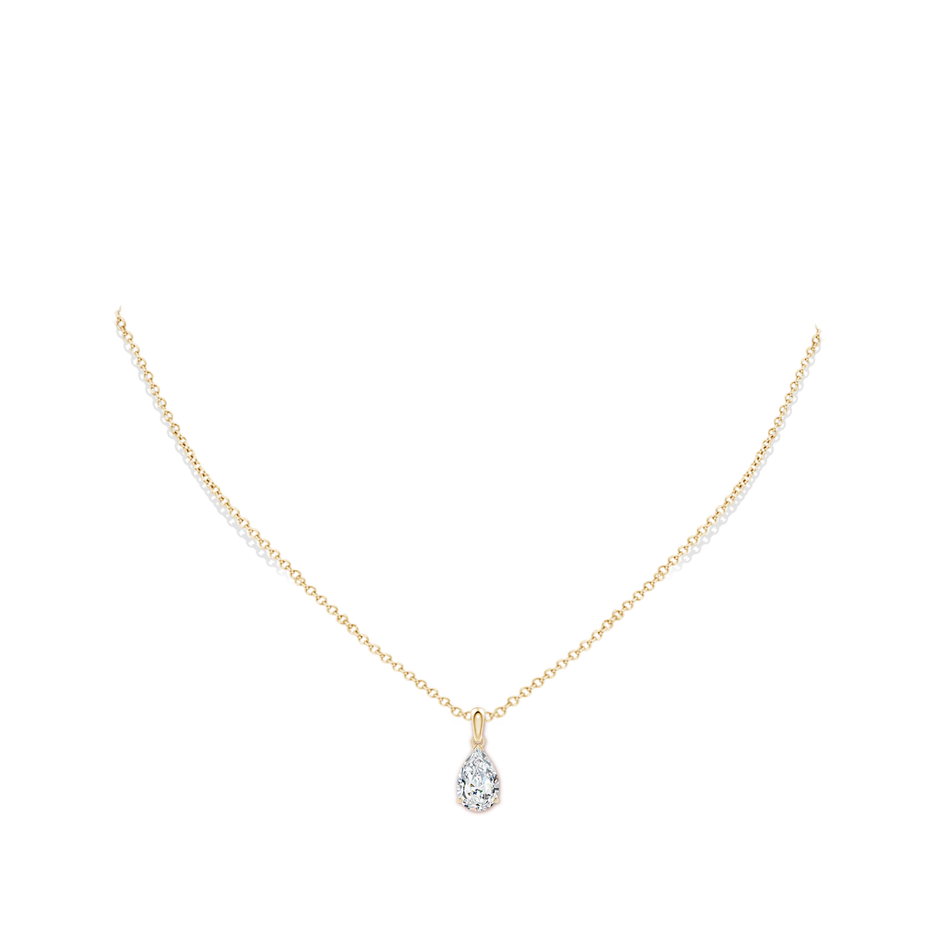 11x7mm GVS2 Prong-Set Pear Diamond Solitaire Pendant in 18K Yellow Gold pen