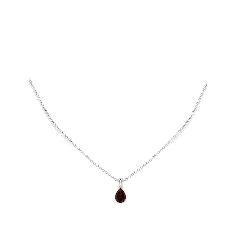 10x7mm A Pear-Shaped Garnet Solitaire Pendant in White Gold pen