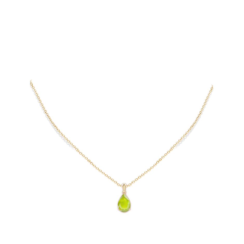 12x8mm A Pear-Shaped Peridot Solitaire Pendant in 18K Yellow Gold pen