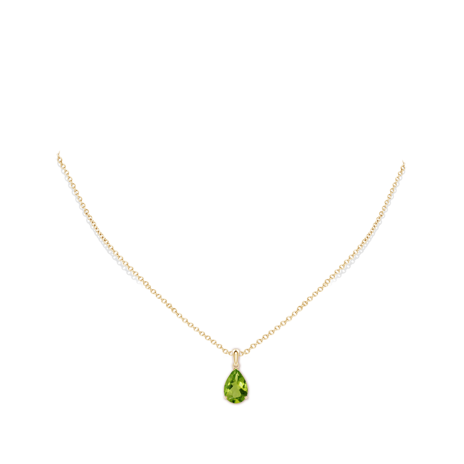12x8mm AAAA Pear-Shaped Peridot Solitaire Pendant in 18K Yellow Gold pen
