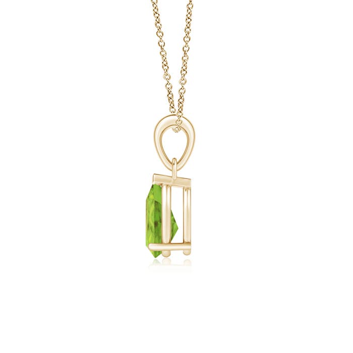 AA - Peridot / 1.1 CT / 14 KT Yellow Gold