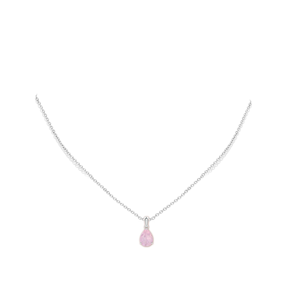 10x7mm AAA Pear-Shaped Rose Quartz Solitaire Pendant in White Gold pen