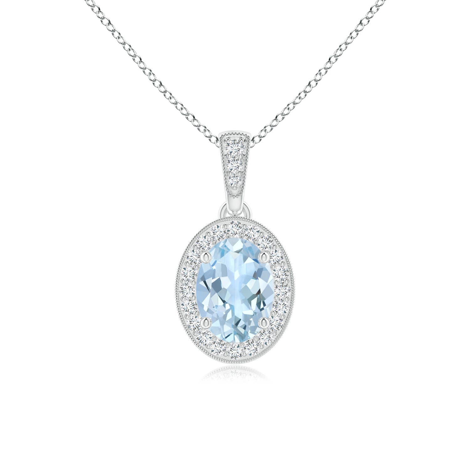 AA - Aquamarine / 0.72 CT / 14 KT White Gold