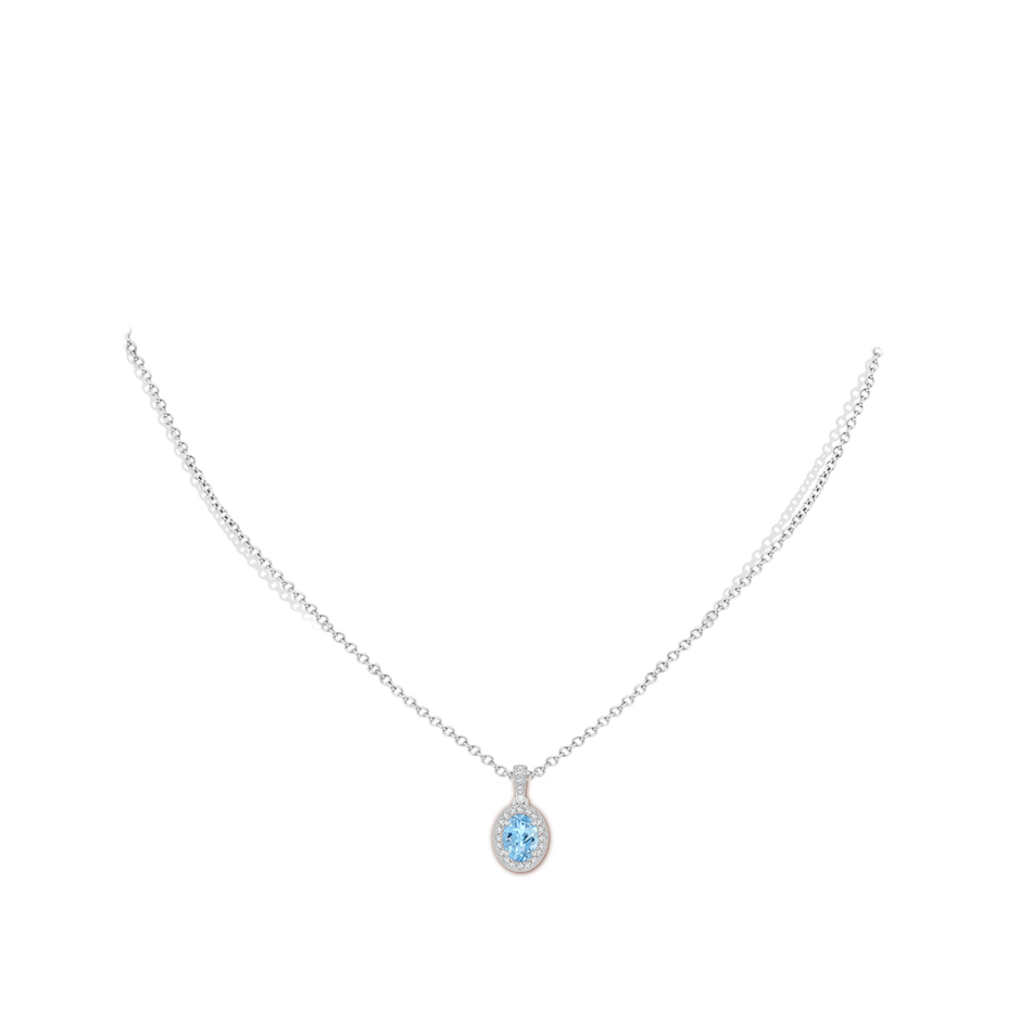 7x5mm AAAA Vintage Style Oval Aquamarine Pendant with Diamond Halo in White Gold pen