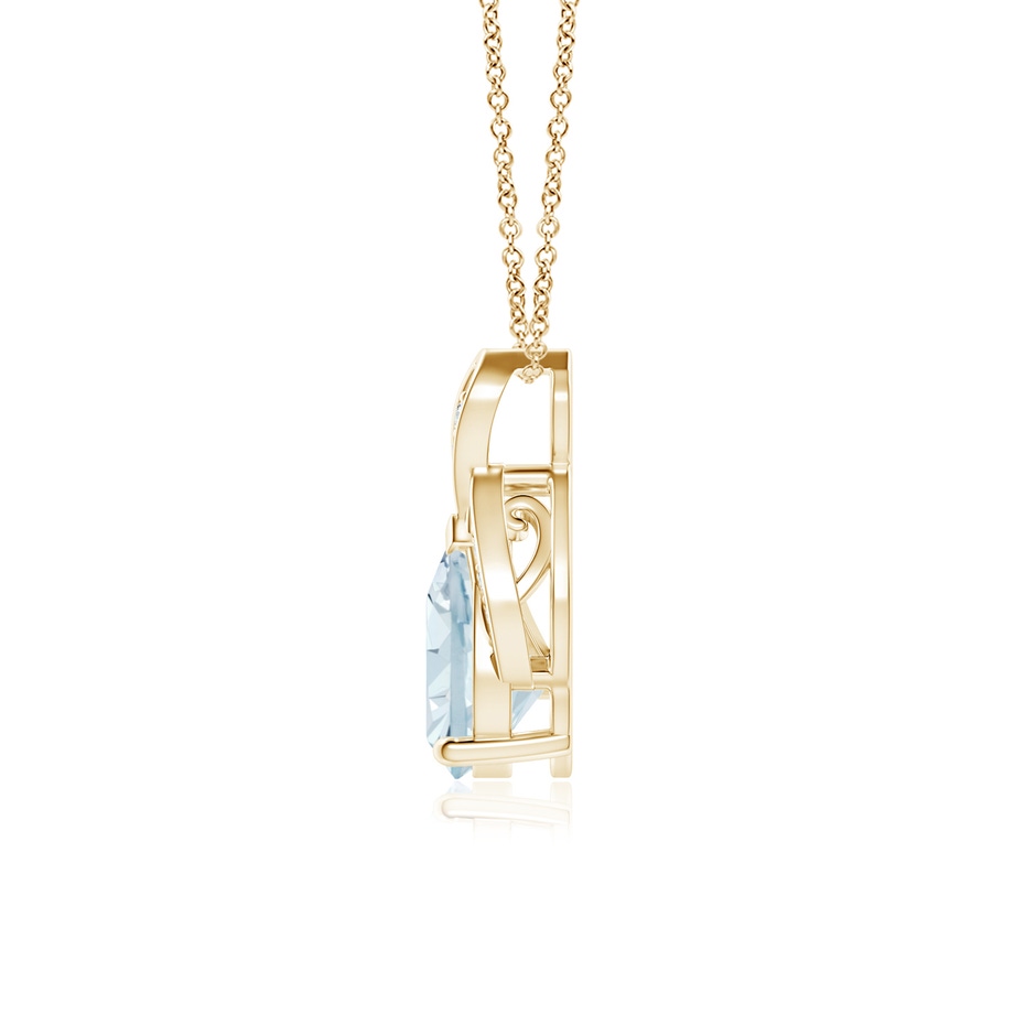 8x6mm A Solitaire Pear-Shaped Aquamarine Flame Pendant in Yellow Gold side-1