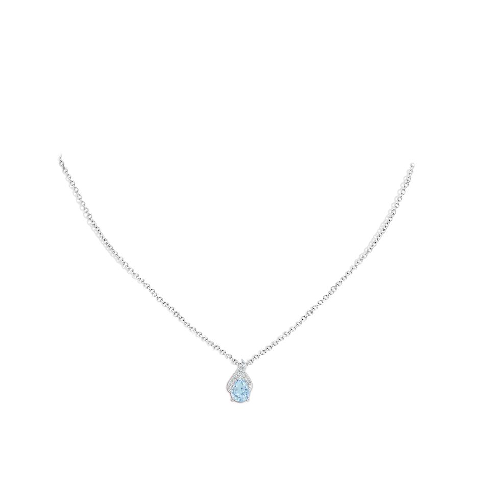 8x6mm AA Solitaire Pear-Shaped Aquamarine Flame Pendant in P950 Platinum body-neck