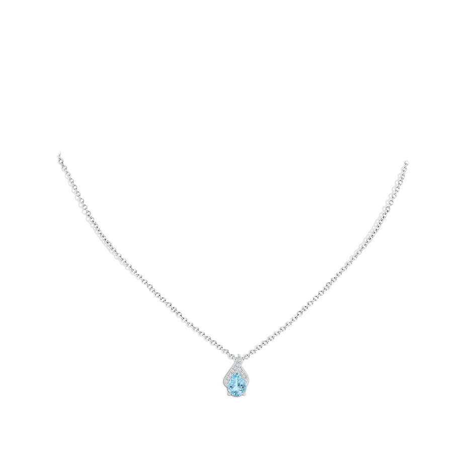 8x6mm AAAA Solitaire Pear-Shaped Aquamarine Flame Pendant in White Gold body-neck