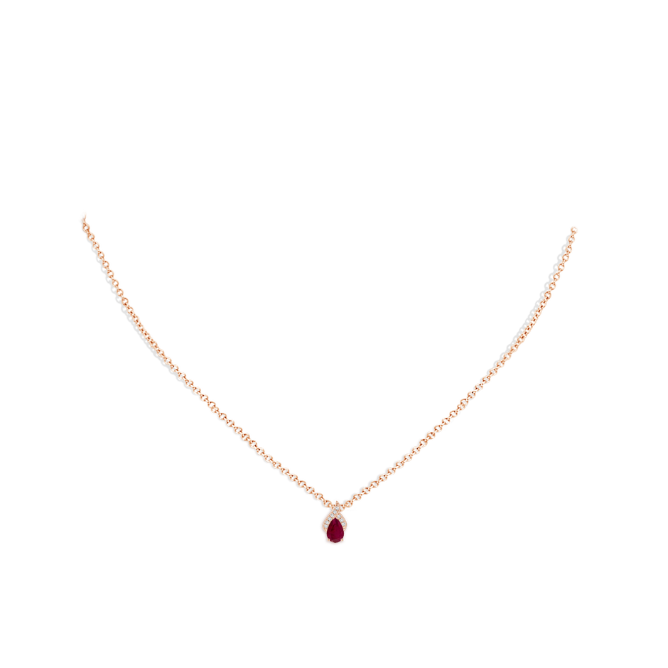 6x4mm A Solitaire Pear-Shaped Ruby Flame Pendant in 9K Rose Gold pen