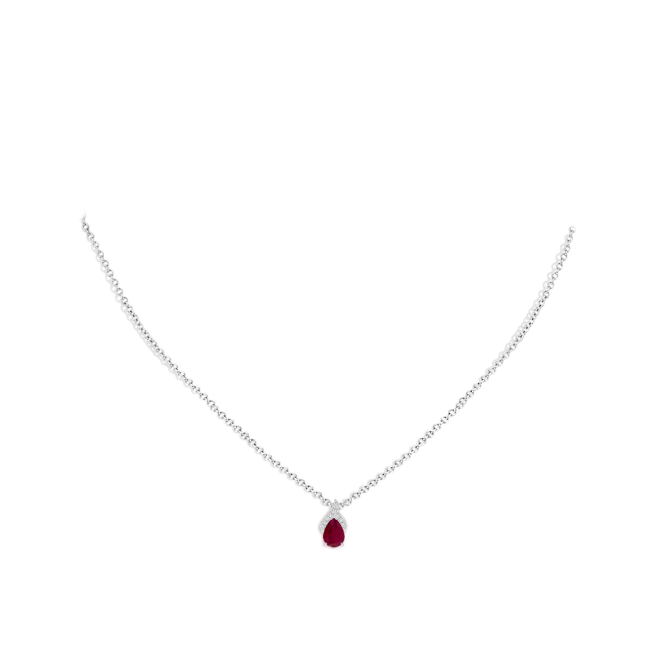 7x5mm A Solitaire Pear-Shaped Ruby Flame Pendant in White Gold pen