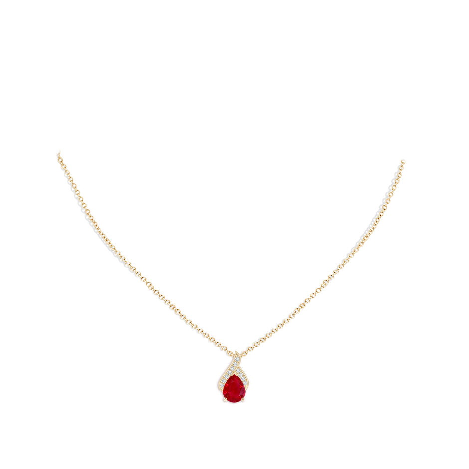 9x7mm AAA Solitaire Pear-Shaped Ruby Flame Pendant in Yellow Gold pen