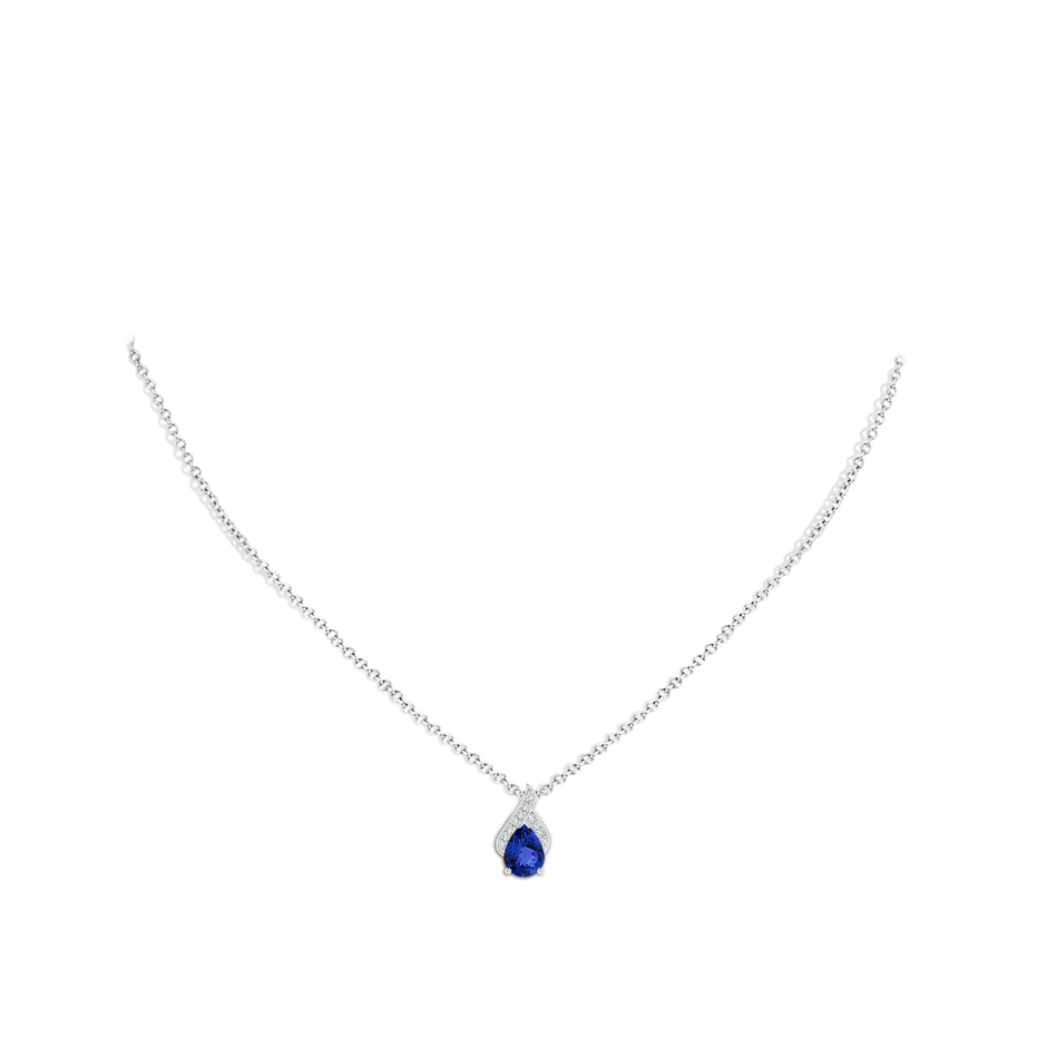 8x6mm AAA Solitaire Pear-Shaped Tanzanite Flame Pendant in White Gold pen