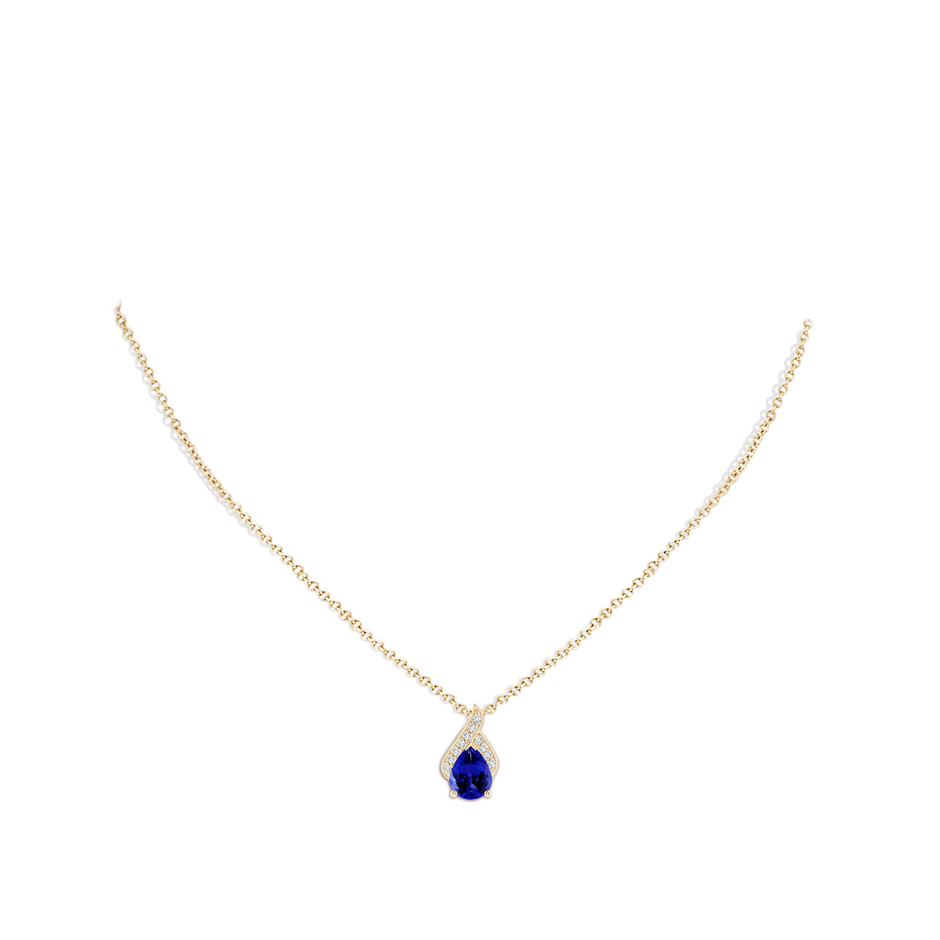 9x7mm AAAA Solitaire Pear-Shaped Tanzanite Flame Pendant in Yellow Gold pen