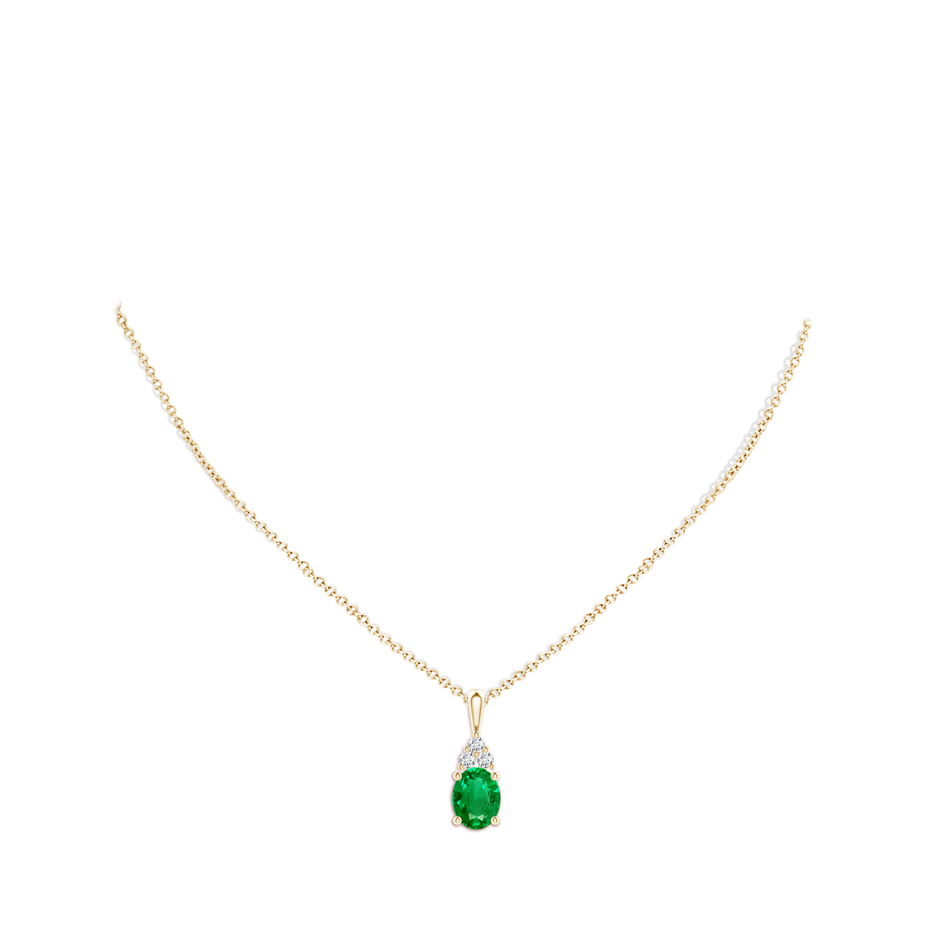10x8mm AAA Oval Emerald Solitaire Pendant with Trio Diamond in Yellow Gold pen
