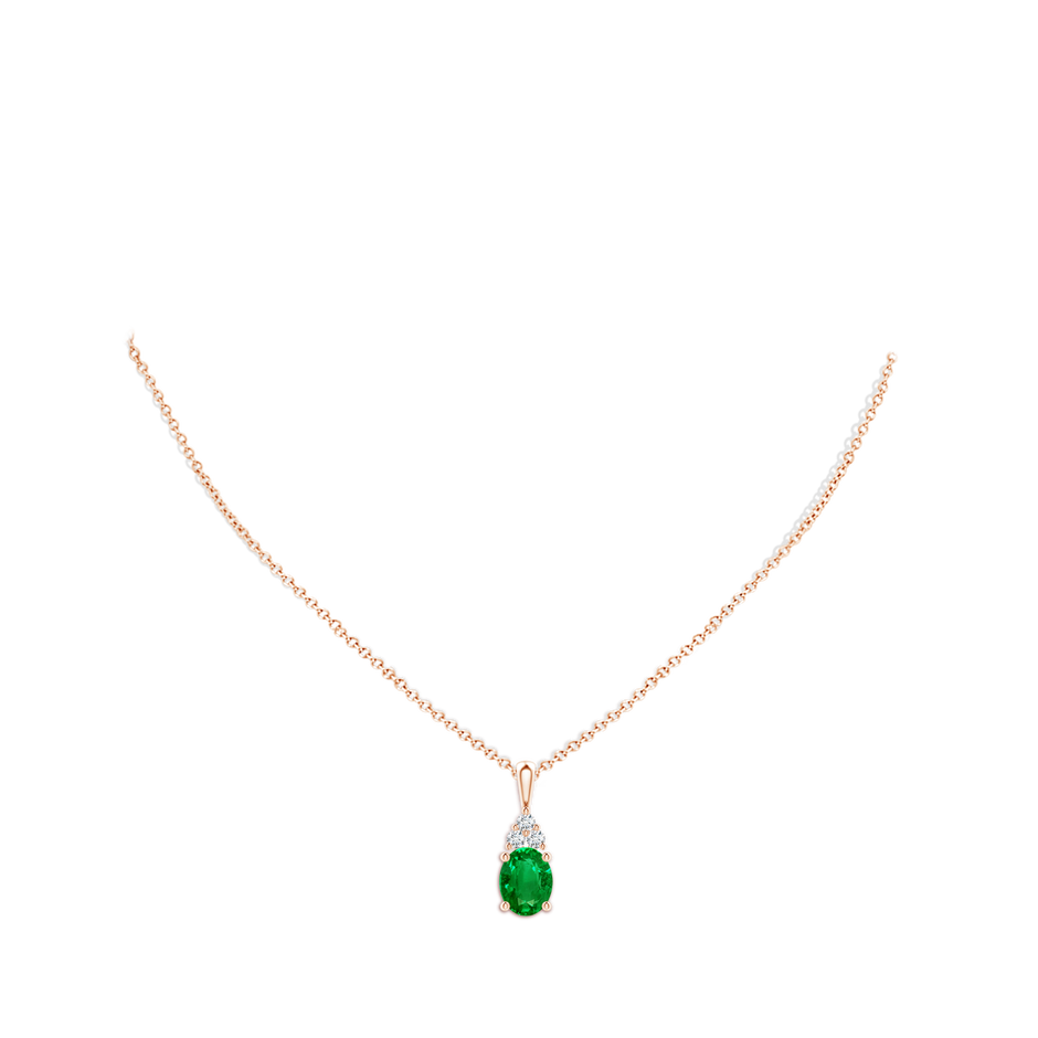 10x8mm AAAA Oval Emerald Solitaire Pendant with Trio Diamond in Rose Gold pen