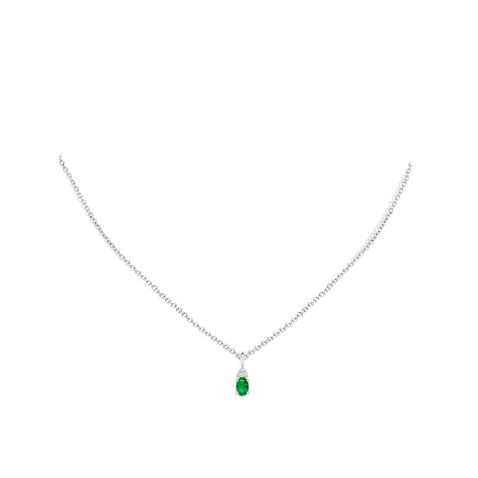 6x4mm AAA Oval Emerald Solitaire Pendant with Trio Diamond in White Gold pen