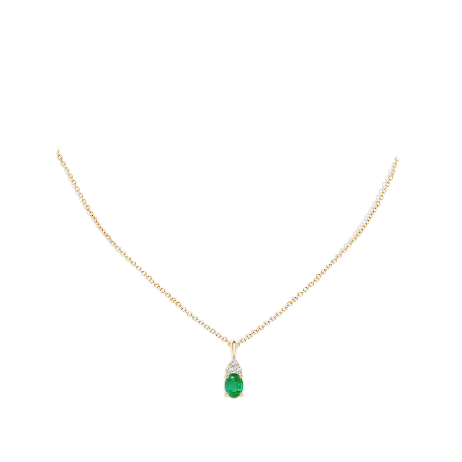 8x6mm AA Oval Emerald Solitaire Pendant with Trio Diamond in Yellow Gold pen