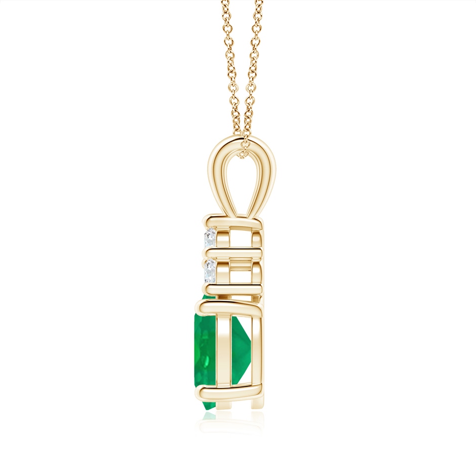 9x7mm AA Oval Emerald Solitaire Pendant with Trio Diamond in Yellow Gold side 199
