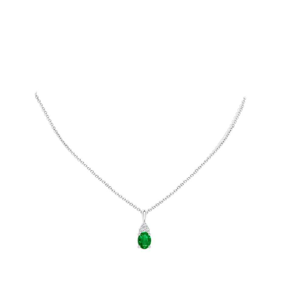 9x7mm AAAA Oval Emerald Solitaire Pendant with Trio Diamond in S999 Silver pen
