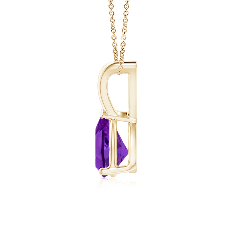 7x5mm AAAA V-Bale Pear-Shaped Amethyst Solitaire Pendant in Yellow Gold side 199