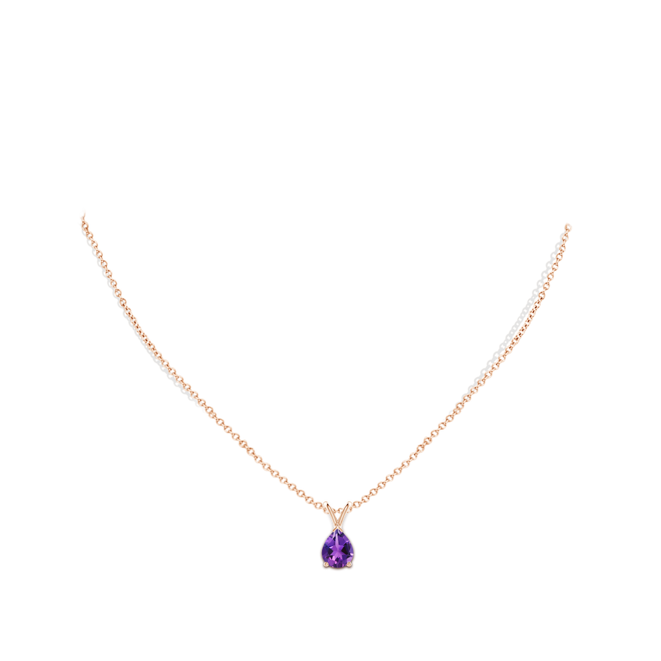 9x7mm AAAA V-Bale Pear-Shaped Amethyst Solitaire Pendant in 18K Rose Gold pen