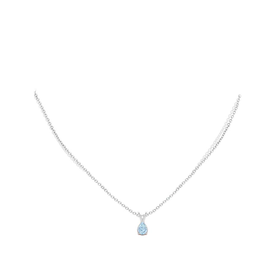 7x5mm AA V-Bale Pear-Shaped Aquamarine Solitaire Pendant in White Gold pen