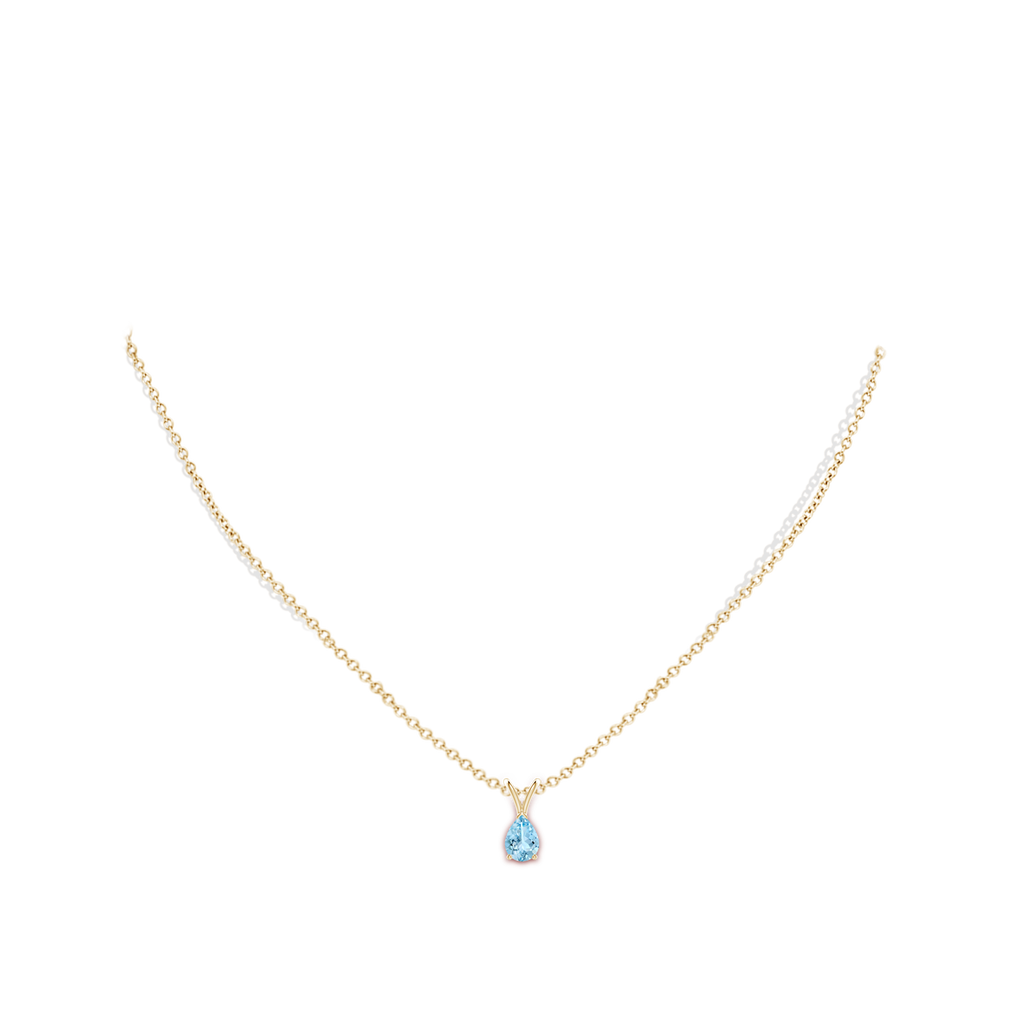 7x5mm AAAA V-Bale Pear-Shaped Aquamarine Solitaire Pendant in Yellow Gold Body-Neck