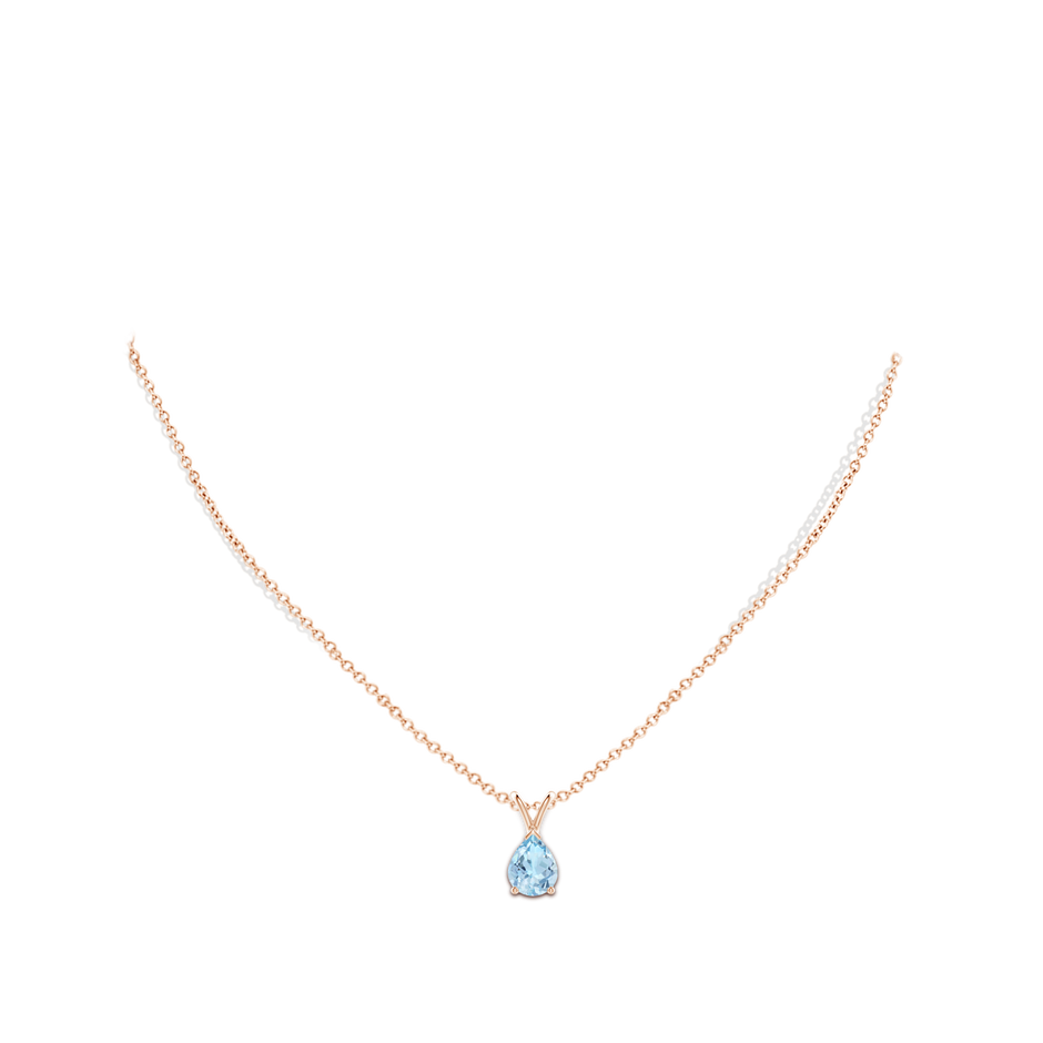 9x7mm AAA V-Bale Pear-Shaped Aquamarine Solitaire Pendant in 18K Rose Gold pen