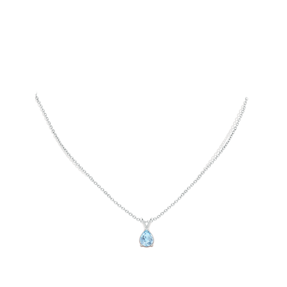 9x7mm AAA V-Bale Pear-Shaped Aquamarine Solitaire Pendant in White Gold pen