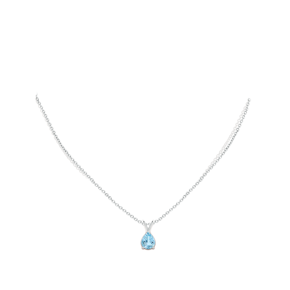 9x7mm AAAA V-Bale Pear-Shaped Aquamarine Solitaire Pendant in 18K White Gold pen