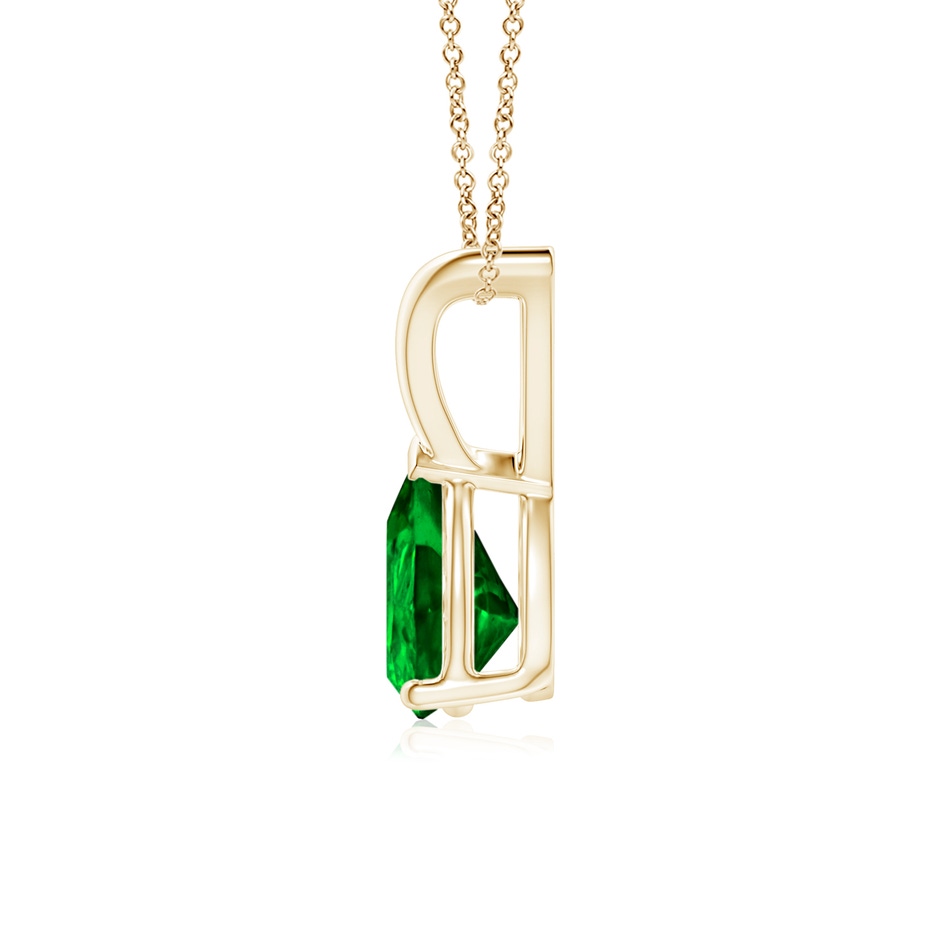 7x5mm AAAA V-Bale Pear-Shaped Emerald Solitaire Pendant in Yellow Gold side 199