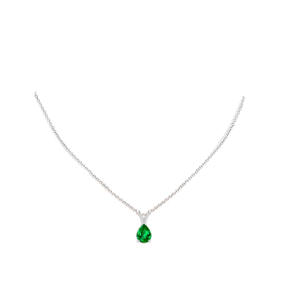 8x6mm AAAA V-Bale Pear-Shaped Emerald Solitaire Pendant in S999 Silver pen