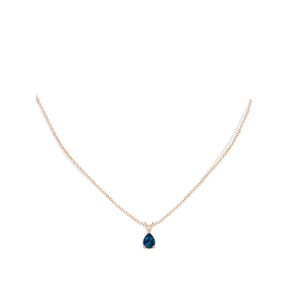8x6mm AAA V-Bale Pear-Shaped London Blue Topaz Solitaire Pendant in 18K Rose Gold pen
